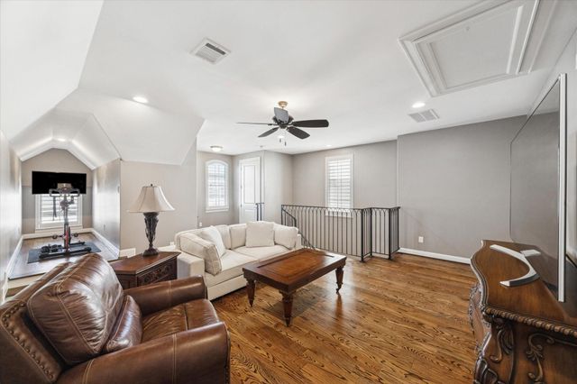 15607 Logan Street, Sugar Land, TX 77478