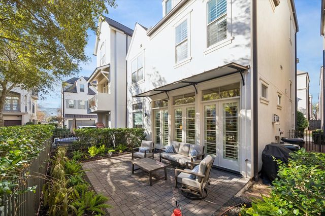 15607 Logan Street, Sugar Land, TX 77478