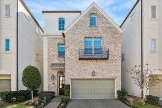 15607 Logan Street, Sugar Land, TX 77478