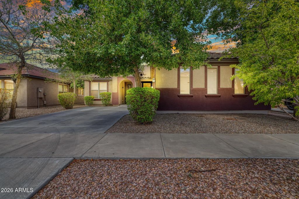 17000 N Assisted Living Boulevard, Surprise, AZ 85374 — photo 2
