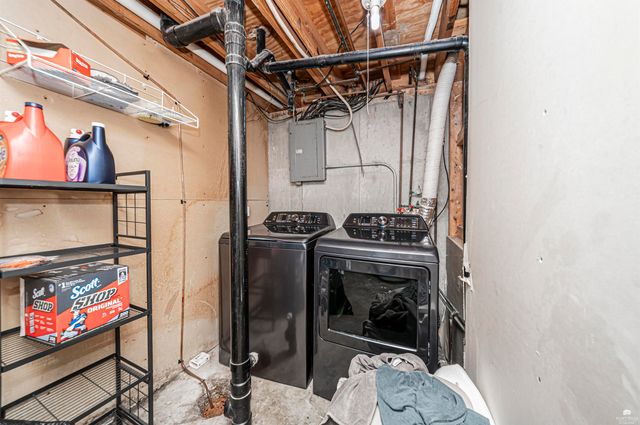 1404 Thompson Drive, Junction City, KS 66441