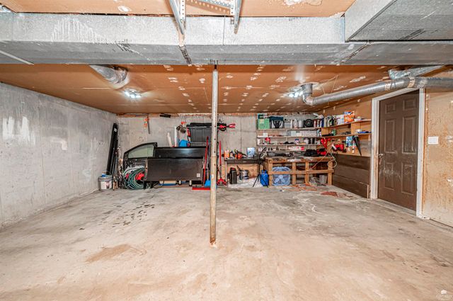 1404 Thompson Drive, Junction City, KS 66441