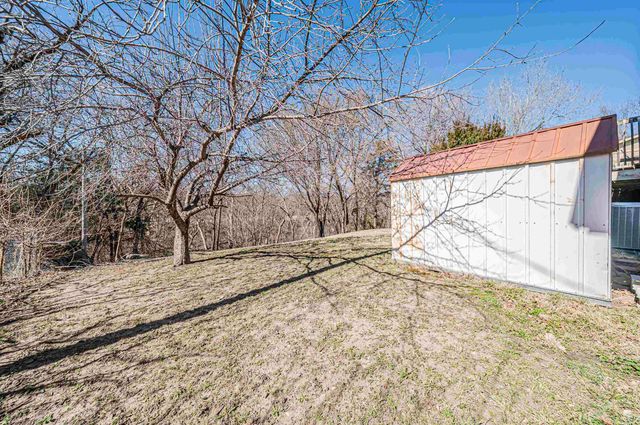 1404 Thompson Drive, Junction City, KS 66441