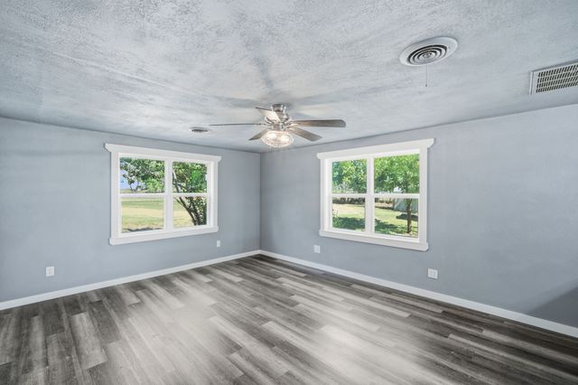 3325 Dove Creek Road, Cleburne, TX 76031