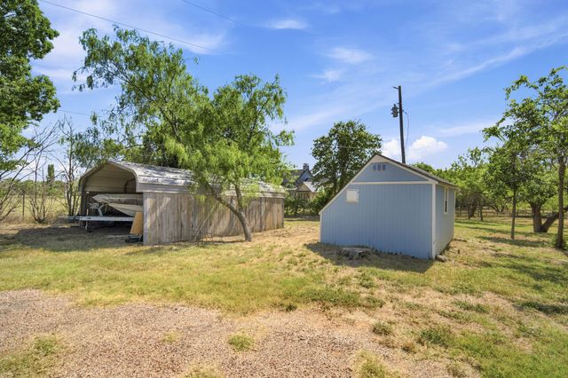 3325 Dove Creek Road, Cleburne, TX 76031