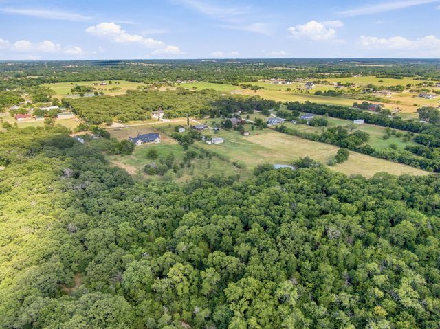 3325 Dove Creek Road, Cleburne, TX 76031