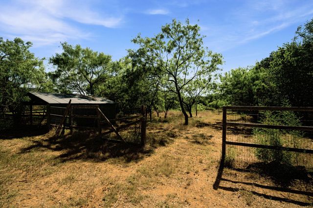 3325 Dove Creek Road, Cleburne, TX 76031
