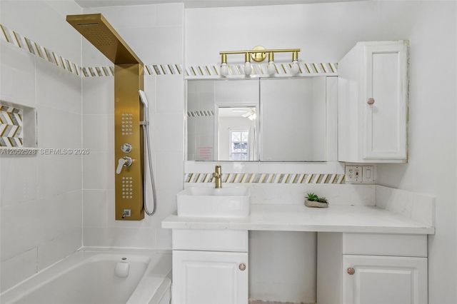 13412 NW 6th Drive, Plantation, FL 33325