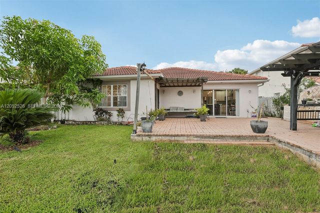 13412 NW 6th Drive, Plantation, FL 33325