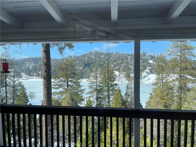 24416 Horst Drive, Crestline, CA 92325
