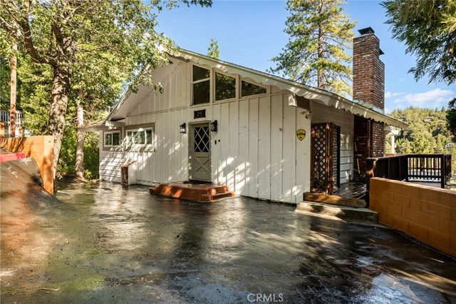 24416 Horst Drive, Crestline, CA 92325
