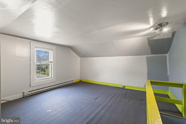 423 WOODLAND ST, Trenton, NJ 08610