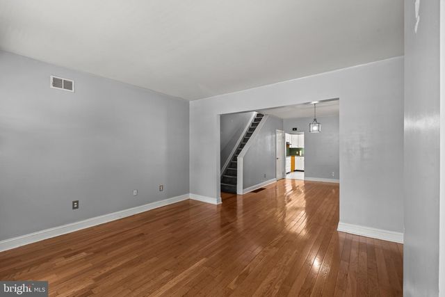 423 WOODLAND ST, Trenton, NJ 08610