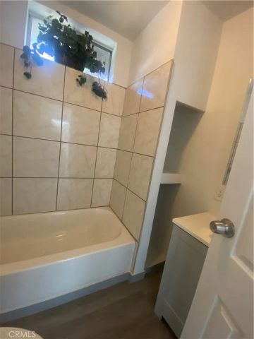 1129 N Alma Avenue, Los Angeles, CA 90063