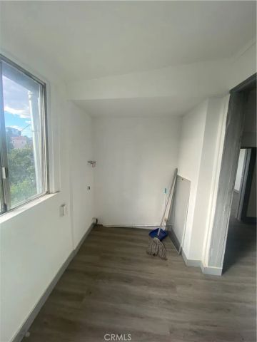 1129 N Alma Avenue, Los Angeles, CA 90063