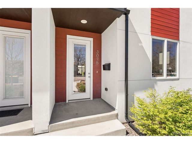 3075 S Delaware St, Englewood, CO 80110
