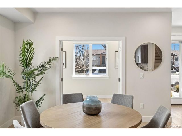 3075 S Delaware St, Englewood, CO 80110