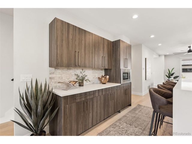 3075 S Delaware St, Englewood, CO 80110