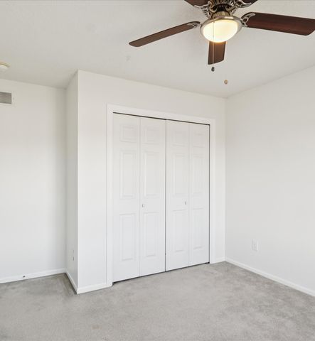 6705 Three Lakes Parkway, Des Moines, IA 50320