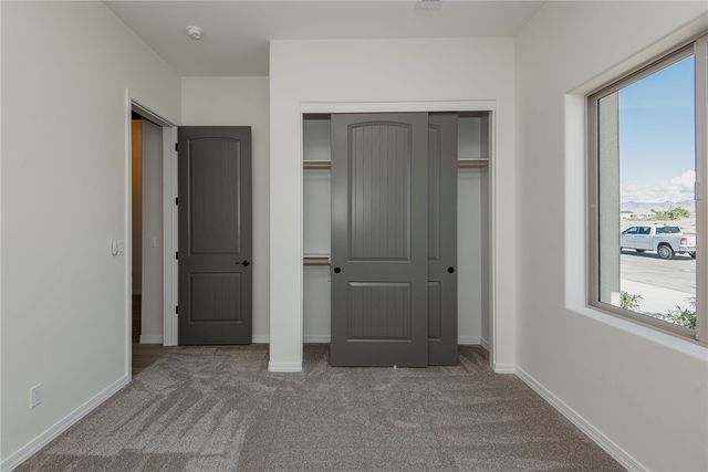 6415 S Calle Serena, Fort Mohave, AZ 86426