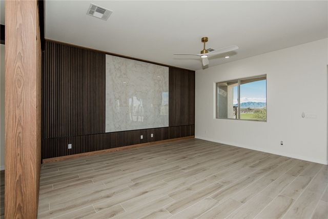 6415 S Calle Serena, Fort Mohave, AZ 86426