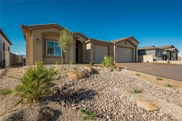 6415 S Calle Serena, Fort Mohave, AZ 86426