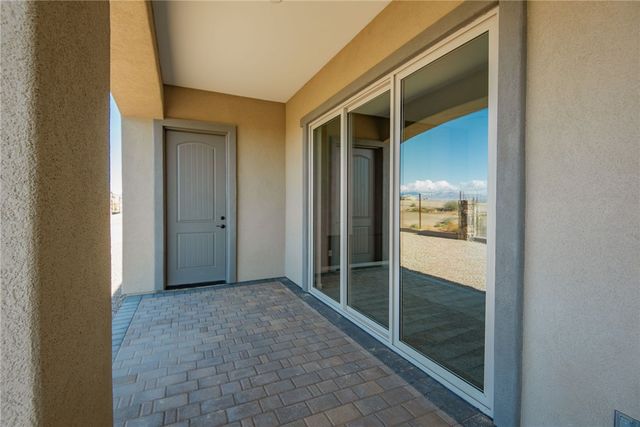 6415 S Calle Serena, Fort Mohave, AZ 86426