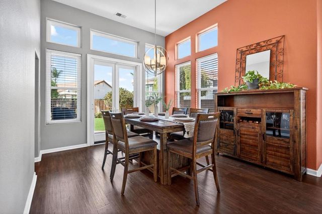 866 Covey Court, Hollister, CA 95023