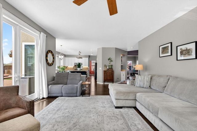 866 Covey Court, Hollister, CA 95023