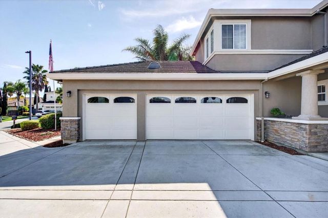866 Covey Court, Hollister, CA 95023