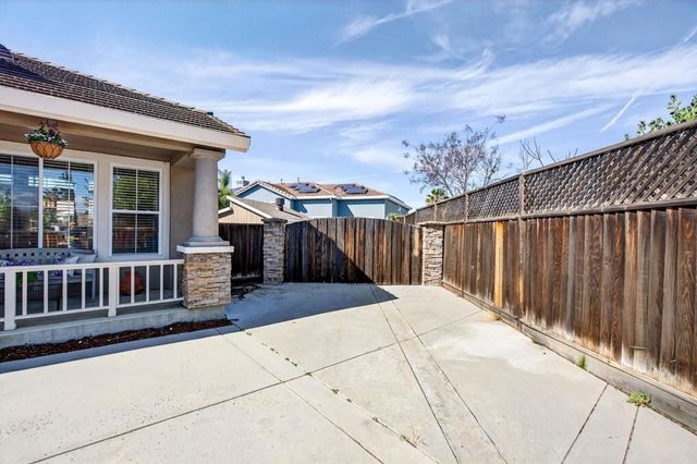 866 Covey Court, Hollister, CA 95023