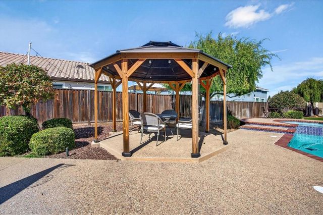 866 Covey Court, Hollister, CA 95023