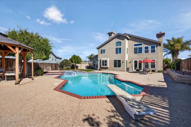 866 Covey Court, Hollister, CA 95023