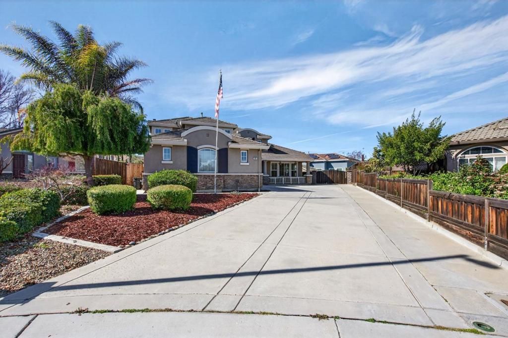 866 Covey Court, Hollister, CA 95023