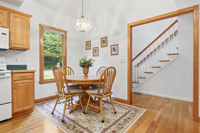 32 Shaker Lane, Littleton, MA 01460