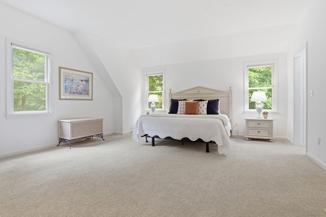 32 Shaker Lane, Littleton, MA 01460