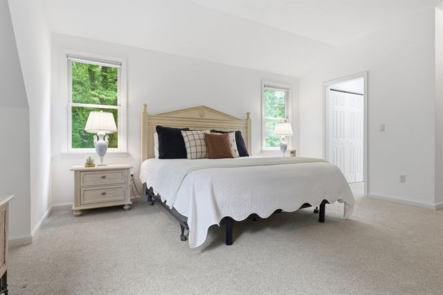 32 Shaker Lane, Littleton, MA 01460