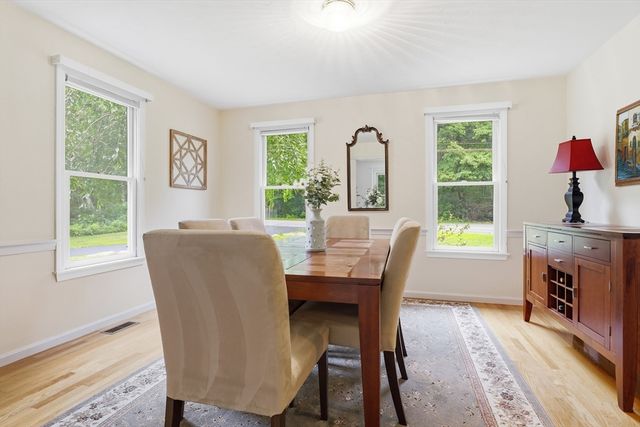 32 Shaker Lane, Littleton, MA 01460