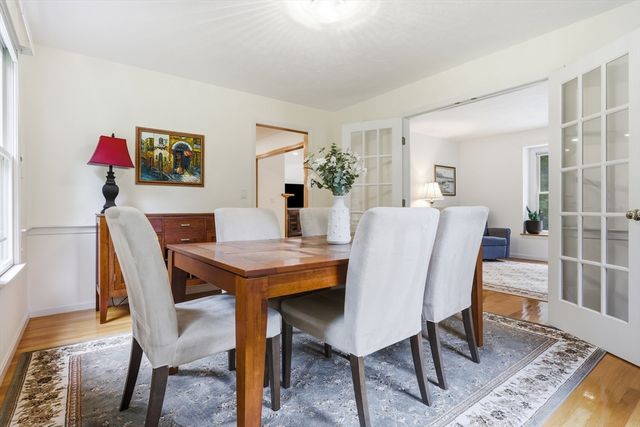 32 Shaker Lane, Littleton, MA 01460