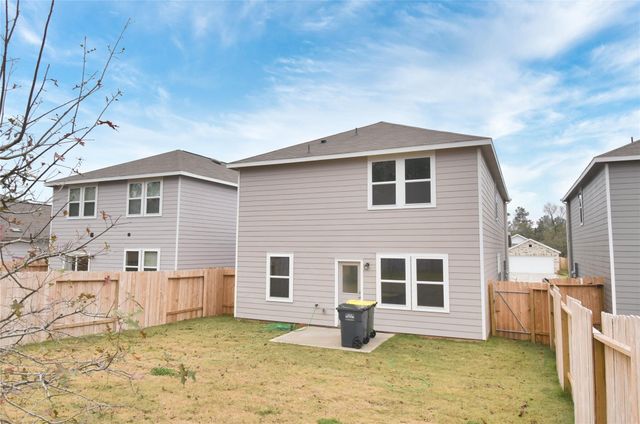 15291 Abella Drive, Conroe, TX 77316