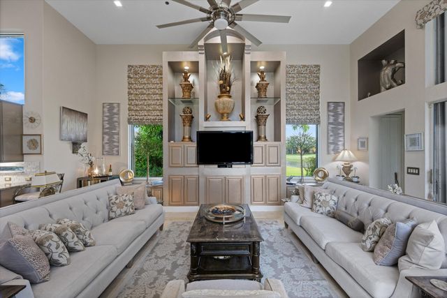 4352 James Estate Lane, Lake Worth, FL 33449