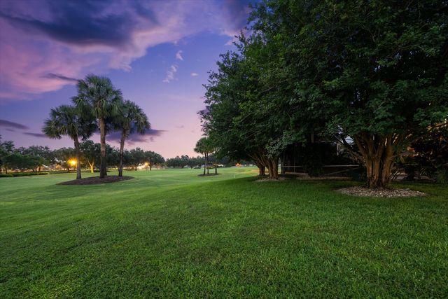 4352 James Estate Lane, Lake Worth, FL 33449