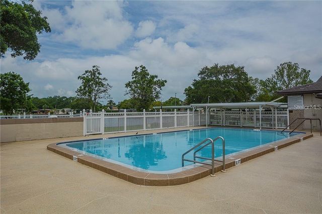 12501 ULMERTON ROAD 217, Largo, FL 33774