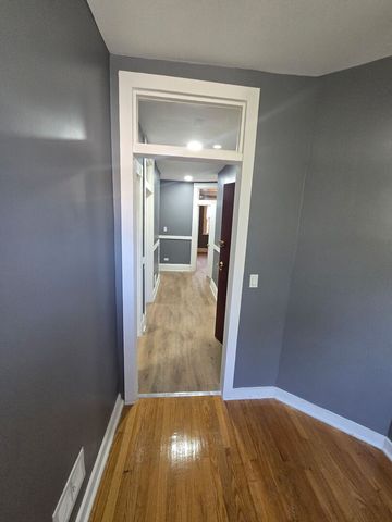 11335 S Champlain Avenue 1, Chicago, IL 60628