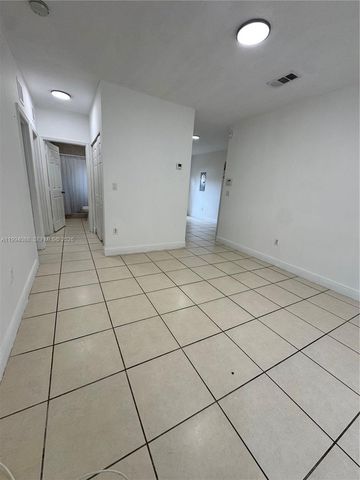 761 NW 24th Ct 761, Miami, FL 33125