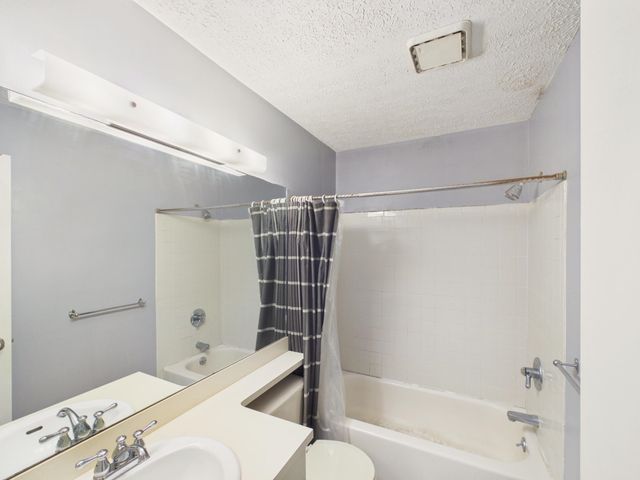 2 Scituate Pl Unit 26, Merrimack, NH 03054