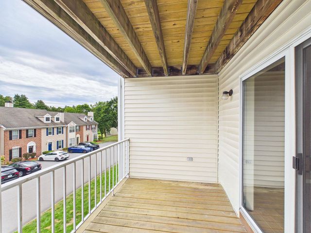 2 Scituate Pl Unit 26, Merrimack, NH 03054