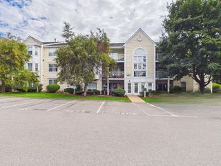 2 Scituate Pl Unit 26, Merrimack, NH 03054