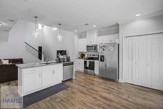 785 Fairview Circle, Hinesville, GA 31313