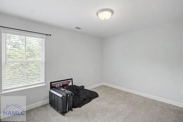 785 Fairview Circle, Hinesville, GA 31313